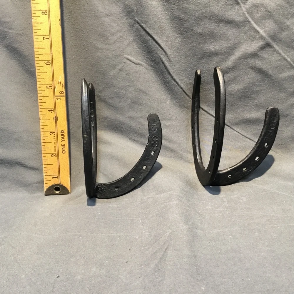 Horseshoe Hangers